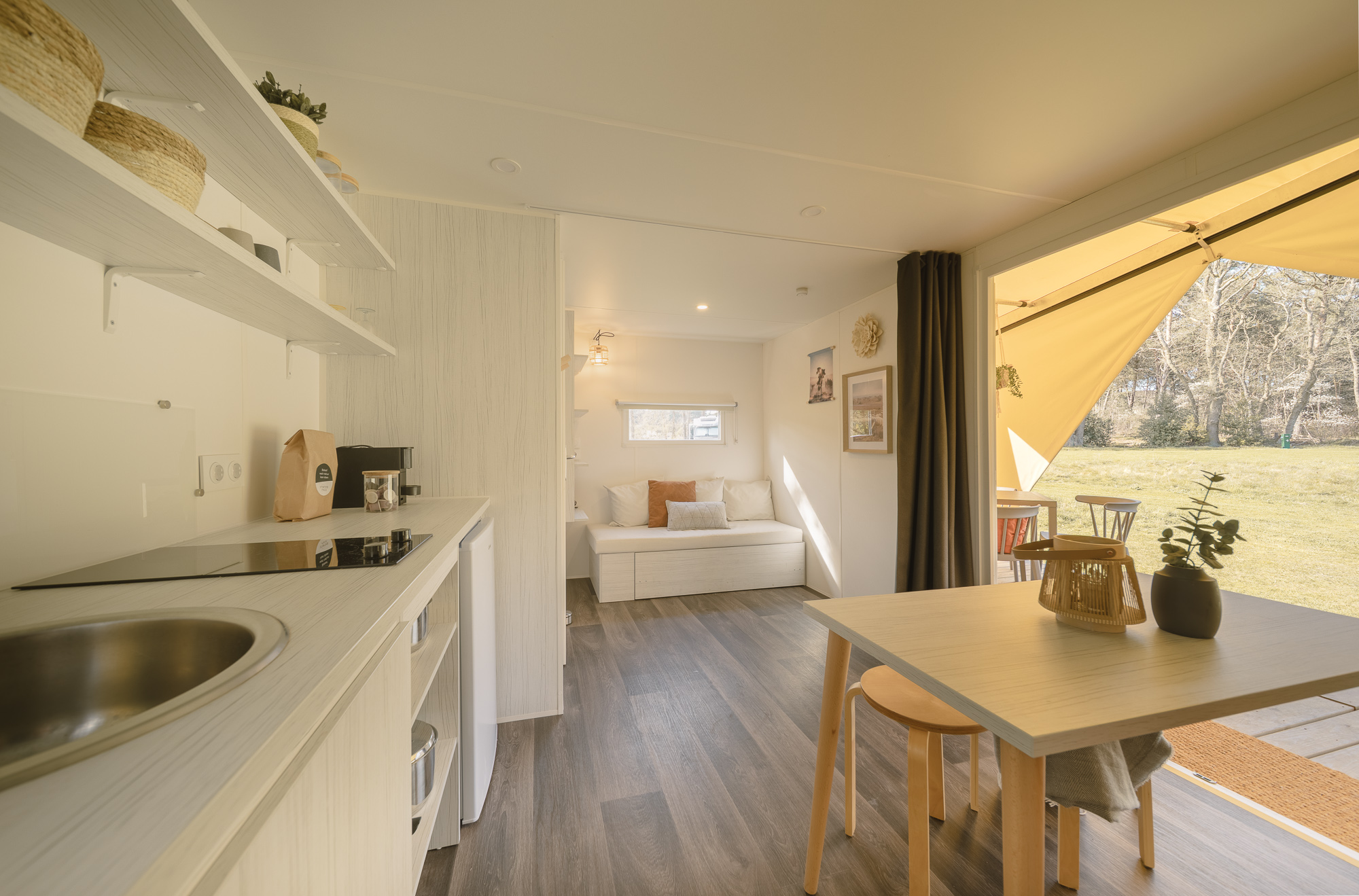 Glamping met zicht op de heide bij Lemeler Esch